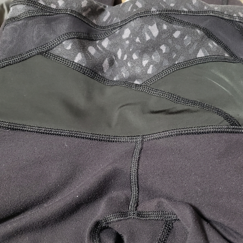 Lululemon Sz 2 Wunder Under Hi-Rise Crop 21" - Picture 10 of 12